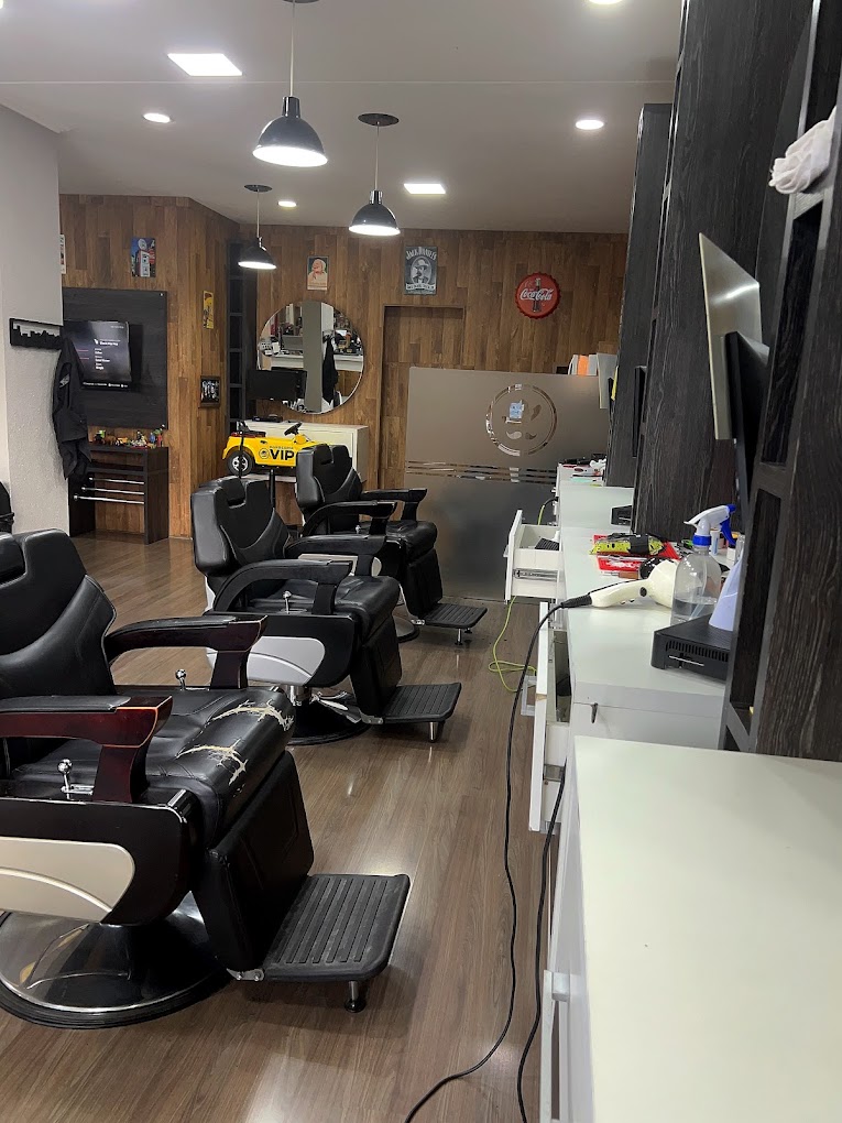 Barbearia VIP | Barbearia em Florianópolis | Corte de cabelo masculino | Barbeiro - Barbeiros - Florianópolis, SC